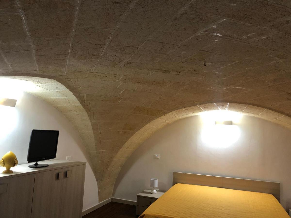 La Perla Di Giada Panzió Grottaglie Kültér fotó